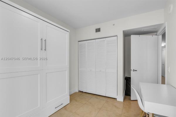 Brickell On The River South Tower, 41 SE 5th St #908, Miami, Florida 33131, image 3