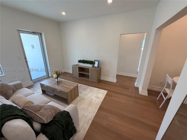 1535 West Ave #4, Miami Beach, Florida 33139, image 3
