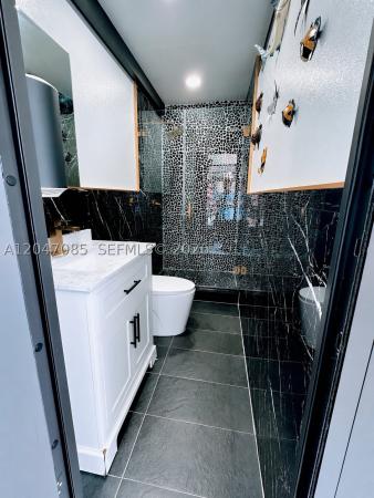 17324 NW 63rd Ave, Hialeah, Florida 33015, image 2
