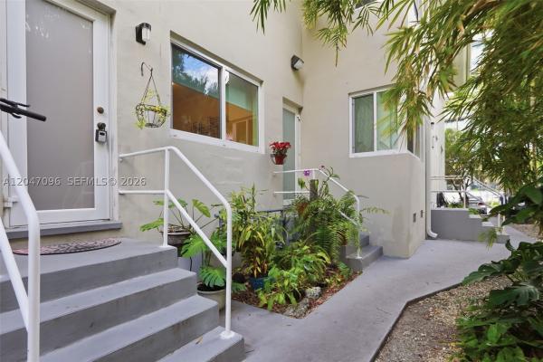 9881 W Bay Harbor Dr #2, Bay Harbor Islands, Florida 33154, image 1