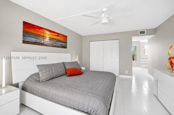 Camino Real Village, 5901 Camino Del Sol #207, Boca Raton, Florida 33433, image 2