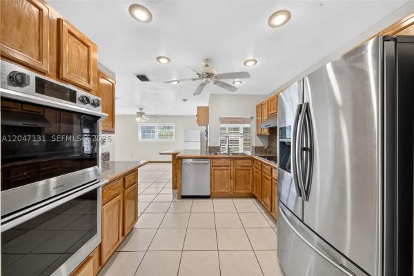 16931 SW 109th Ave, Unincorporated Dade County, Florida 33157, image 2