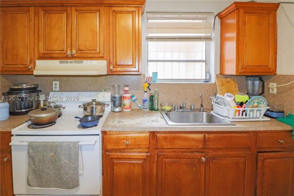 Houston Heights, 333 SW 30th Ave, Miami, Florida 33135, image 2