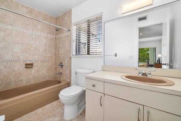 1520 Salzedo, 1520 Salzedo St #F, Coral Gables, Florida 33134, image 3