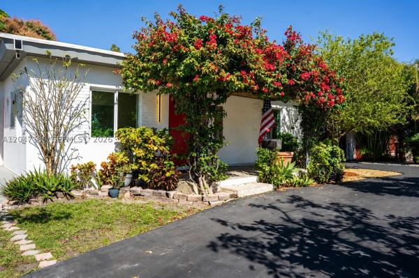 West Hialeah Heights, 861 W 32nd St, Hialeah, Florida 33012, image 3