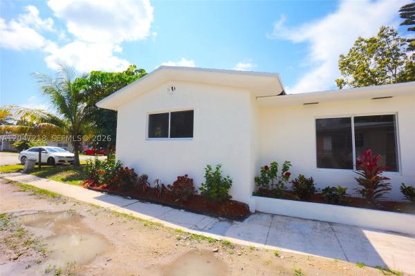 1497 NE 118th Ter #2, Unincorporated Dade County, Florida 33161, image 3