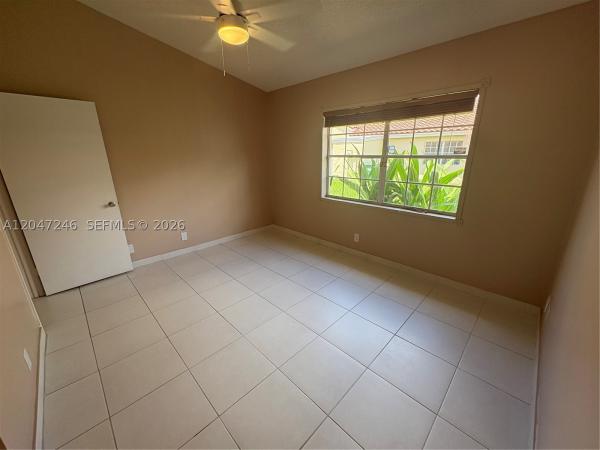 Village Homes At Country Isles, 1479 Springside Dr, Weston, Florida 33326, image 2