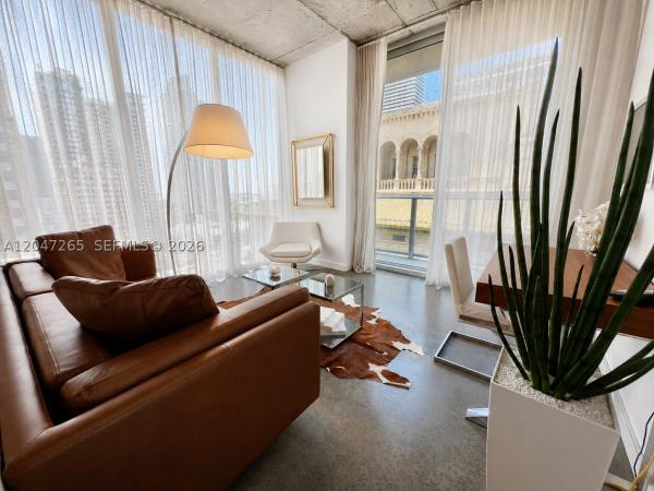 Centro, 151 SE 1st St #1602, Miami, Florida 33131, image 1