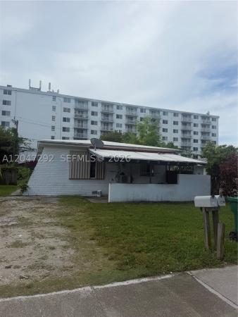1258 NE 109th St, Unincorporated Dade County, Florida 33161, image 1