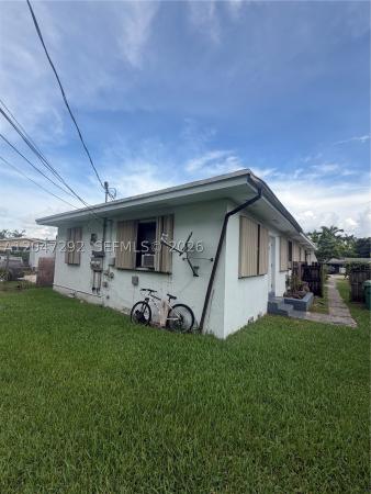 1258 NE 109th St, Unincorporated Dade County, Florida 33161, image 2