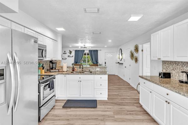 Avon Heights, 4633 SW 28th Ave, Dania Beach, Florida 33312, image 2