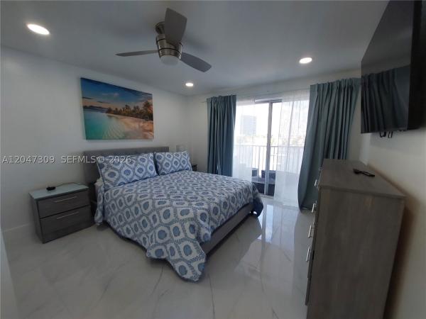 Park Layne Towers, 400 Golden Isles Dr #47, Hallandale Beach, Florida 33009, image 1