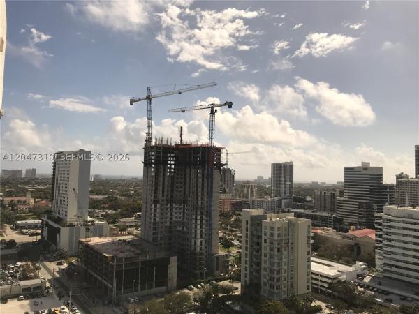 Strada 315, 315 NE 3rd Ave #2103, Fort Lauderdale, Florida 33301, image 2