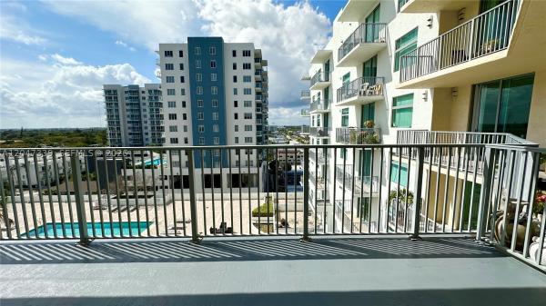 Hollywood Station, 140 S Dixie Hwy #808, Hollywood, Florida 33020, image 1