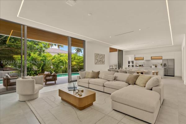 North Bay Island, 7701 Coquina Dr, North Bay Village, Florida 33141, image 3