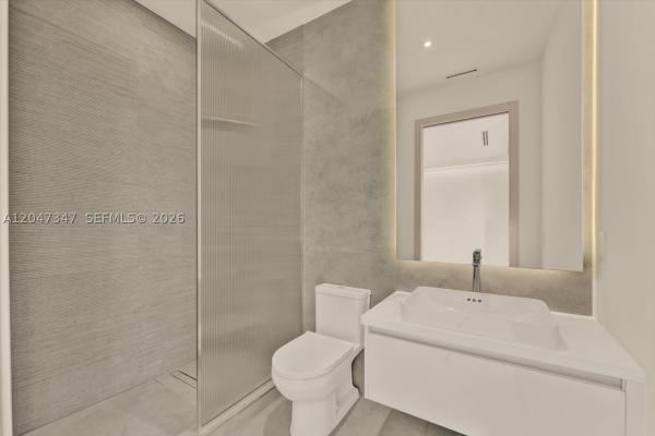 North Bay Island, 7701 Coquina Dr, North Bay Village, Florida 33141, image 2