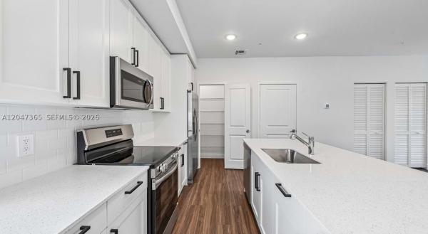 Morningside Acres, 18275 SW 98th Avenue Rd #ALINA, Palmetto Bay, Florida 33157, image 1