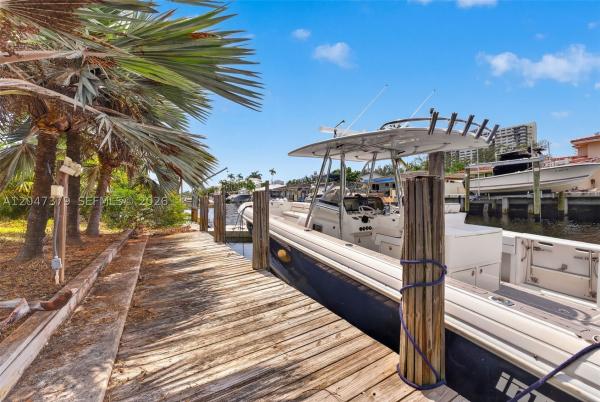 Pompano Isles, 2472 SE 13th Ct, Pompano Beach, Florida 33062, image 3