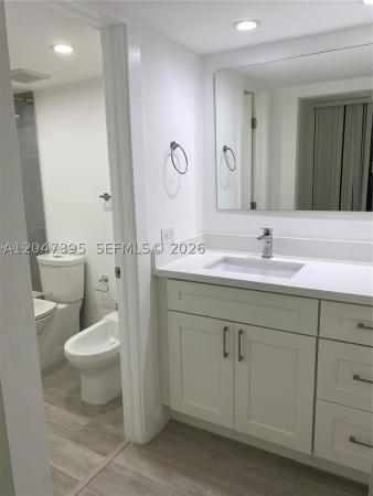 Gables Park Tower, 911 E Ponce De Leon Blvd #301, Coral Gables, Florida 33134, image 2