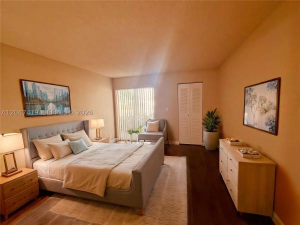 South Palm Place, 7630 Westwood Dr #305, Tamarac, Florida 33321, image 1