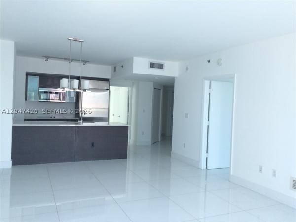 500 Brickell West, 55 SE 6th St #2807, Miami, Florida 33131, image 2