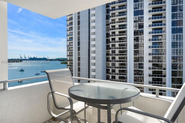Costa Brava, 11 Island Ave #1009, Miami Beach, Florida 33139, image 3