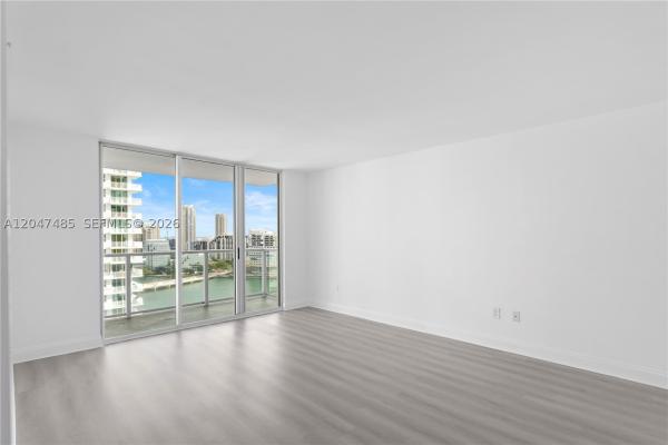 The Mark On Brickell, 1155 Brickell Bay Dr #2206, Miami, Florida 33131, image 2