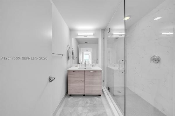 The Harbour North Tower, 16385 Biscayne Blvd #2707, North Miami Beach, Florida 33160, image 3