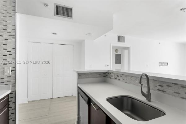 The Mark On Brickell, 1155 Brickell Bay Dr #3105, Miami, Florida 33131, image 3