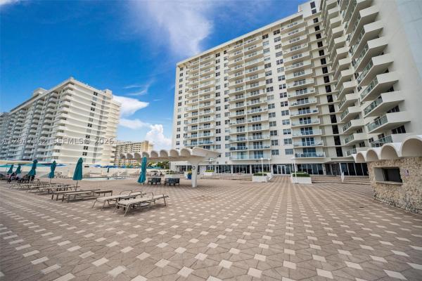 Arlen Beach, 5701 Collins Ave #1415, Miami Beach, Florida 33140, image 3