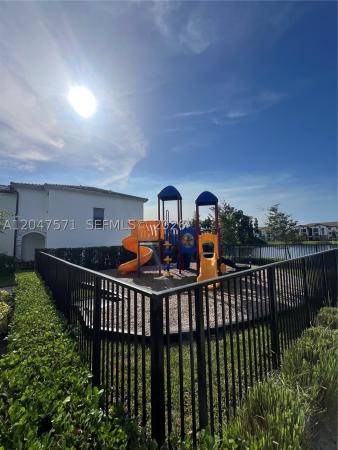 Viewpoint At Vista Lago, 20368 NW 4th Path, Miami Gardens, Florida 33169, image 1