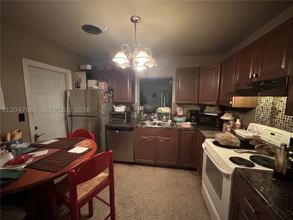 8285 SW 47th St, Unincorporated Dade County, Florida 33155, image 1