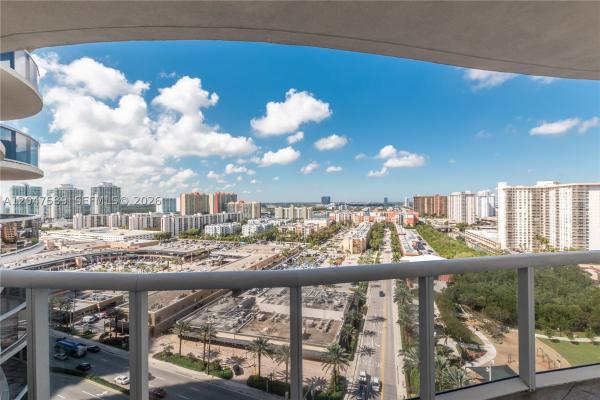 Ocean Four, 17201 Collins Ave #1807, Sunny Isles Beach, Florida 33160, image 3