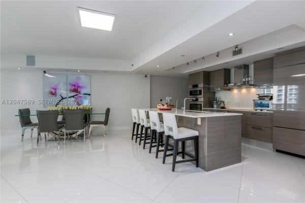 Ocean Four, 17201 Collins Ave #1807, Sunny Isles Beach, Florida 33160, image 2