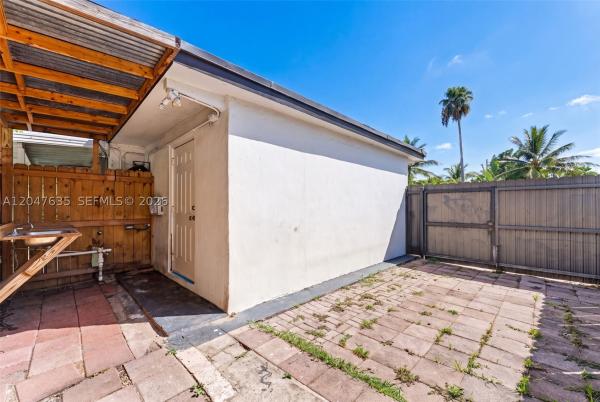 17841 SW 112th Pl, Unincorporated Dade County, Florida 33157, image 2