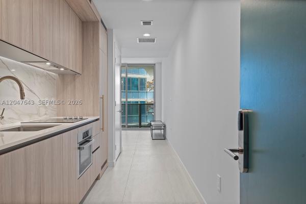 77 SE 5th St. #1905, Miami, Florida 33131, image 1