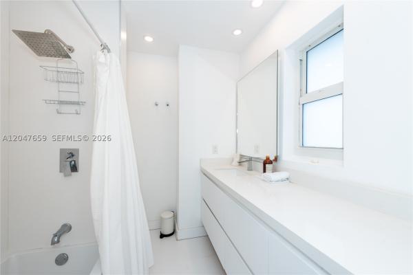 Beach Club, 9940 Collins Ave #10, Bal Harbour, Florida 33154, image 3