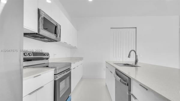 23120 SW 154th Ct, Unincorporated Dade County, Florida 33170, image 2
