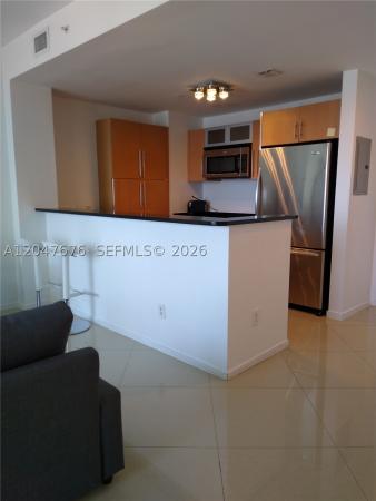Met 1, 300 S Biscayne Blvd #T-2905, Miami, Florida 33131, image 3