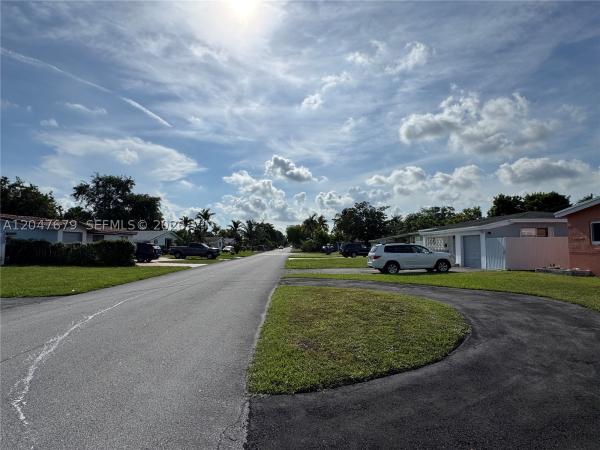 Miramar Tropical, 7612 Plantation Blvd, Miramar, Florida 33023, image 3
