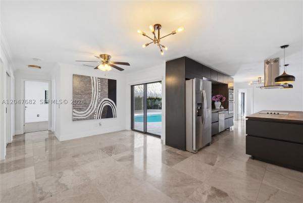 Boca Raton Square, Boca Raton, Florida 33486, image 1