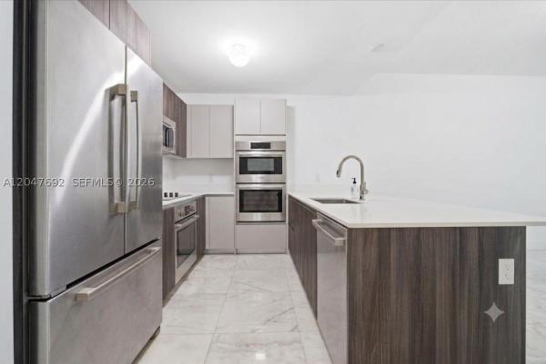 Aria On The Bay, 488 NE 18th St #1806, Miami, Florida 33132, image 2