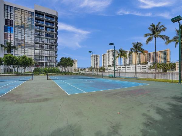 Oceanview Park, 800 Parkview Dr #131, Hallandale Beach, Florida 33009, image 1