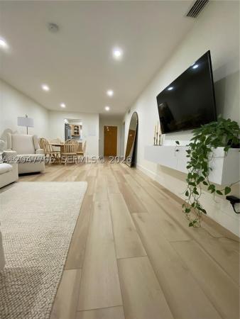 Tallwood West, 1200 Tallwood Ave #302, Hollywood, Florida 33021, image 2