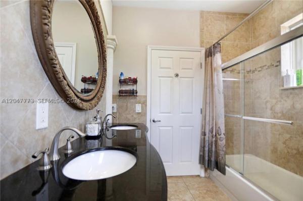 Meghans Place, 2535 NE 41st Ave, Homestead, Florida 33033, image 2