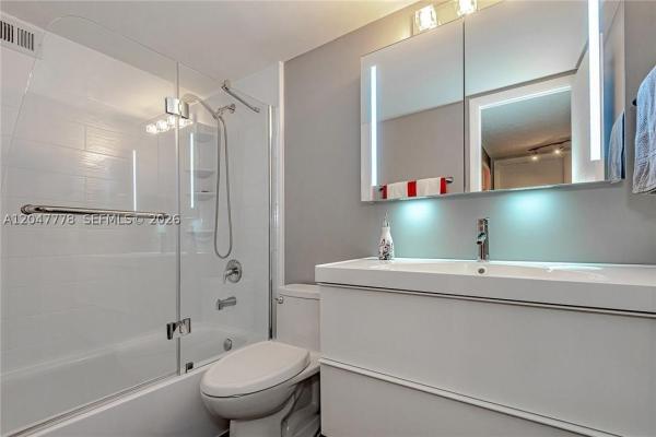 Towers Of Oceanview Point, 200 Leslie Dr #926, Hallandale Beach, Florida 33009, image 2