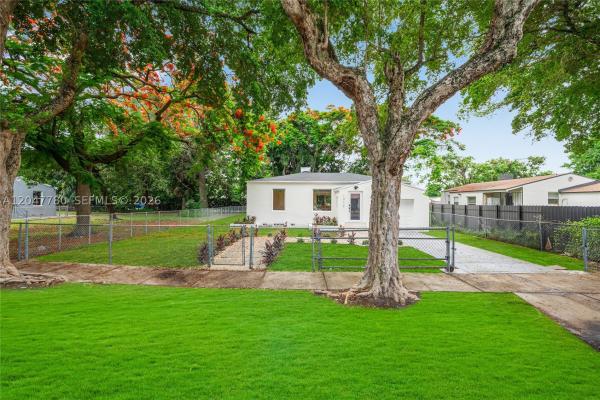 Durham Village, 1070 NW 44th St, Miami, Florida 33127, image 2