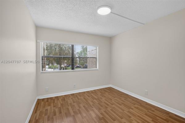 Racquet Club At Bonaventure, 220 Lakeview Dr #210, Weston, Florida 33326, image 3