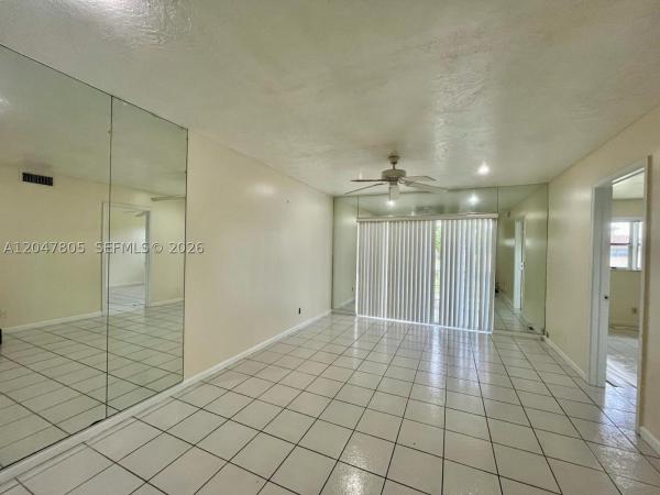 9851 Sandalfoot Blvd #213, Boca Raton, Florida 33428, image 2