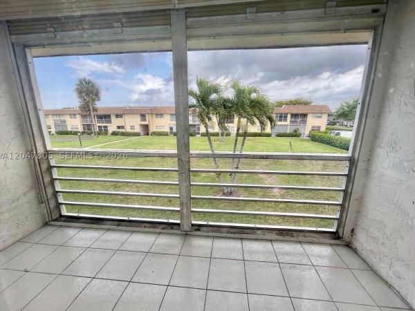 9851 Sandalfoot Blvd #213, Boca Raton, Florida 33428, image 3